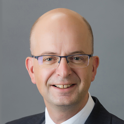 [Management Team] [Author] Denham Mark